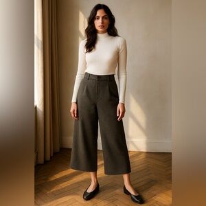 NWT Gray & Black Tweed Wide-Leg Cropped Pants – Size 10